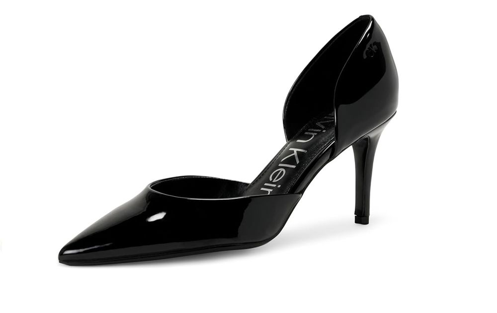 Black Patent Pointed Cutout Heels | حذاء هيلز أسود لامع بمقدمة مدببة وفتحة جانبية