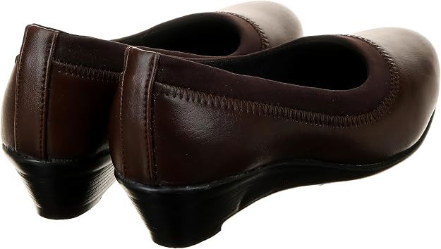 Brown Leather Low Wedge Shoes | حذاء بني جلد كعب ويدج قصير بحافة مطاطية_thumbnail_3
